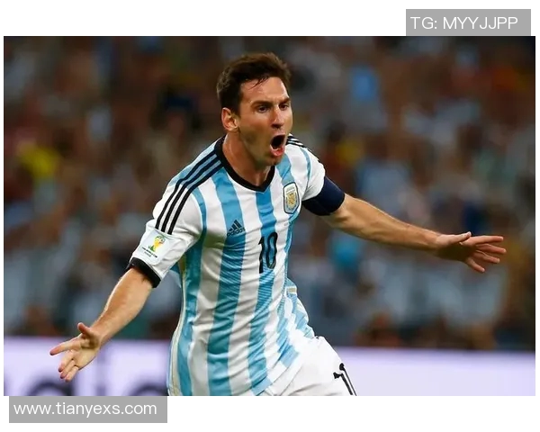 足球明星七号服的传奇故事与背后不为人知的奋斗历程 足球明星七号服的传奇故事与背后不为人知的奋斗历程