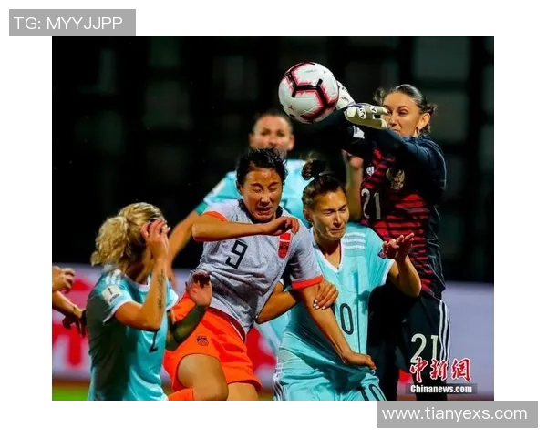 捷克女足迎战俄罗斯女足全力争胜展现实力与风采